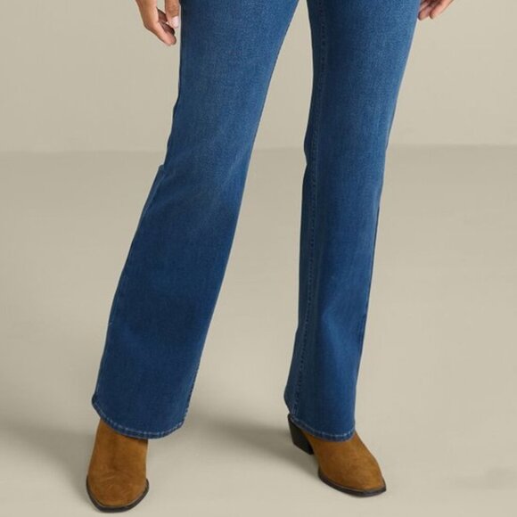 Soft Surroundings SZ S Ultimate Denim Hi Rise Pull On Boot Cut Stretch Jeans - Picture 2 of 13